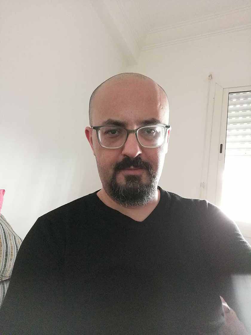 Fouad, professeur particulier, Prof de langue, littérature et de Techniques d'expression et de communication en français 